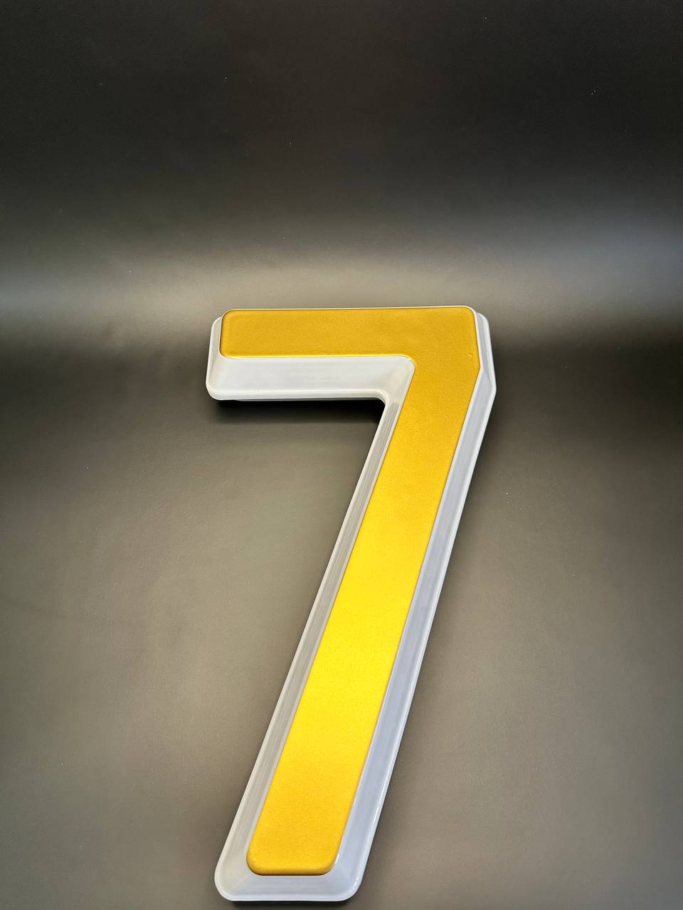 Световая цифра 7
